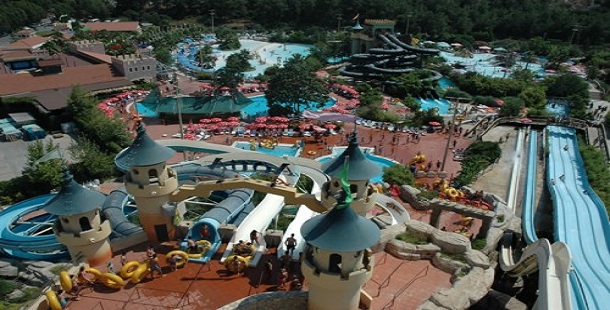 İzmir Aqua Fantasy Resort