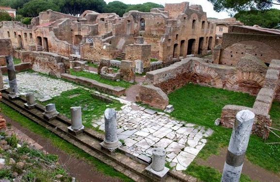 Roma'dan Tren ile Ostia Antica'ya Yarım Günlük Tur