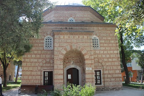 Kara Mustafa Paşa Türbesi