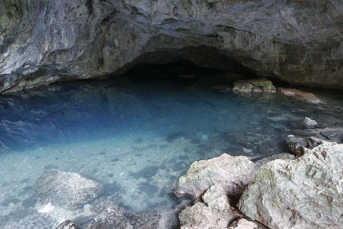 Kuşadası Zeus Mağarası
